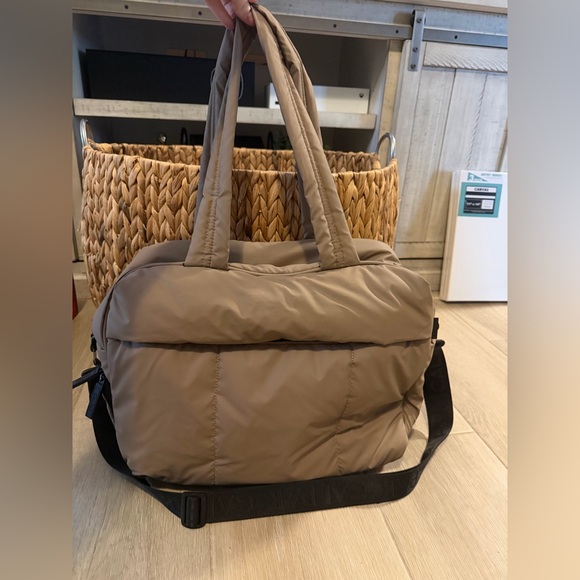 Calpak - Luka Duffel in Chocolate - Picture 8 of 9